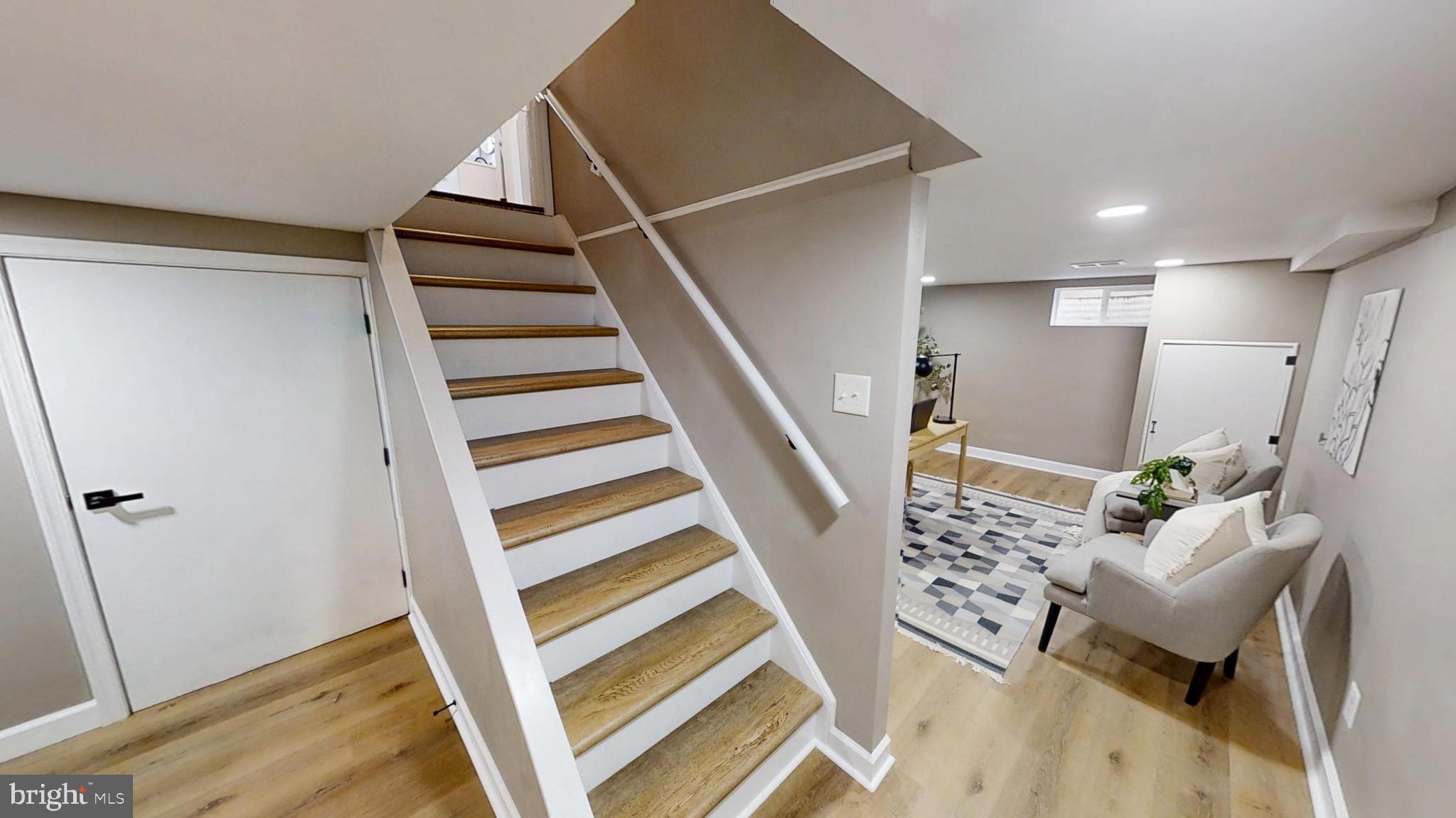 ARUNDEL GARDENS - Residential