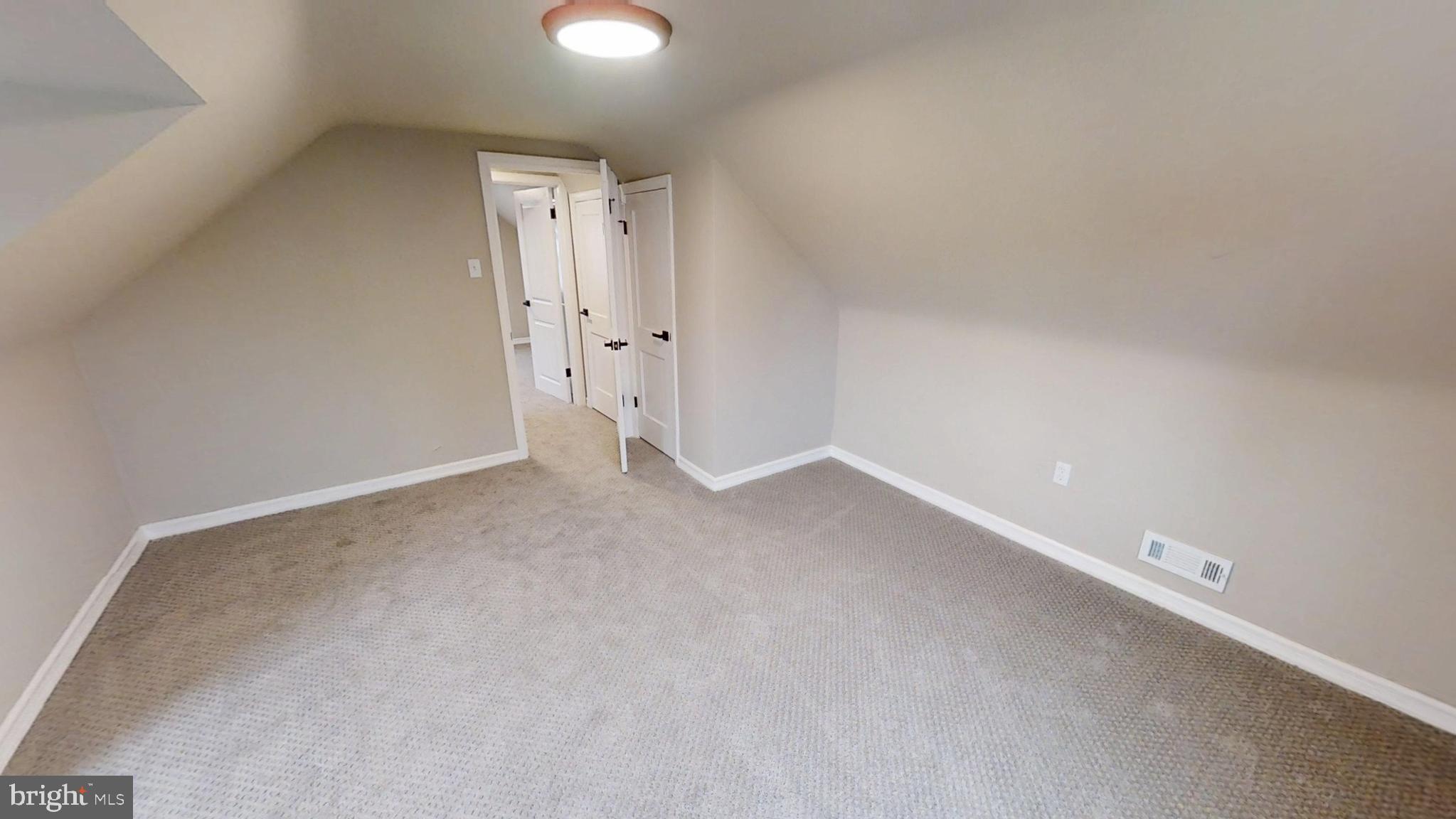 ARUNDEL GARDENS - Residential