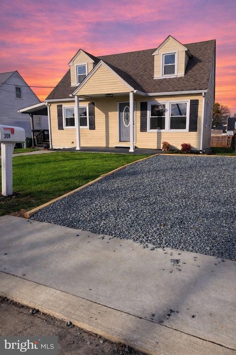 Photo of 308 Holy Cross Road, BALTIMORE, MD 21225 (MLS # MDAA2134752)