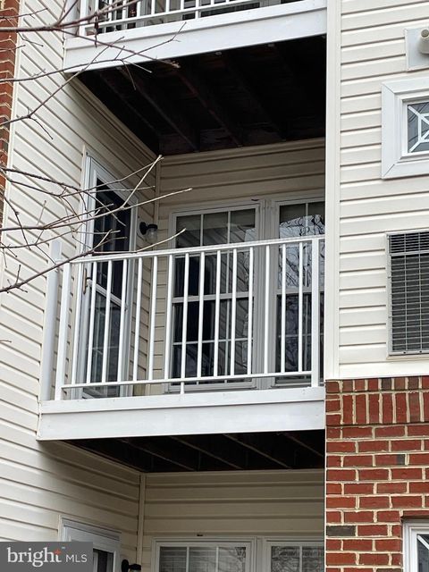5017 MARCHWOOD COURT 5H PERRY HALL MD 21128