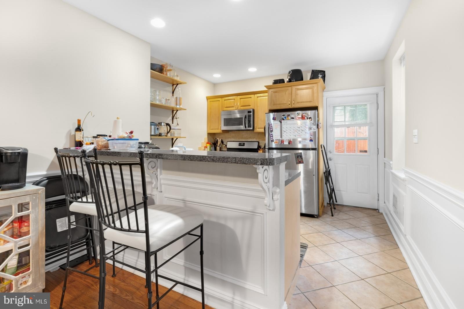 GRADUATE HOSPITAL - Residential Lease