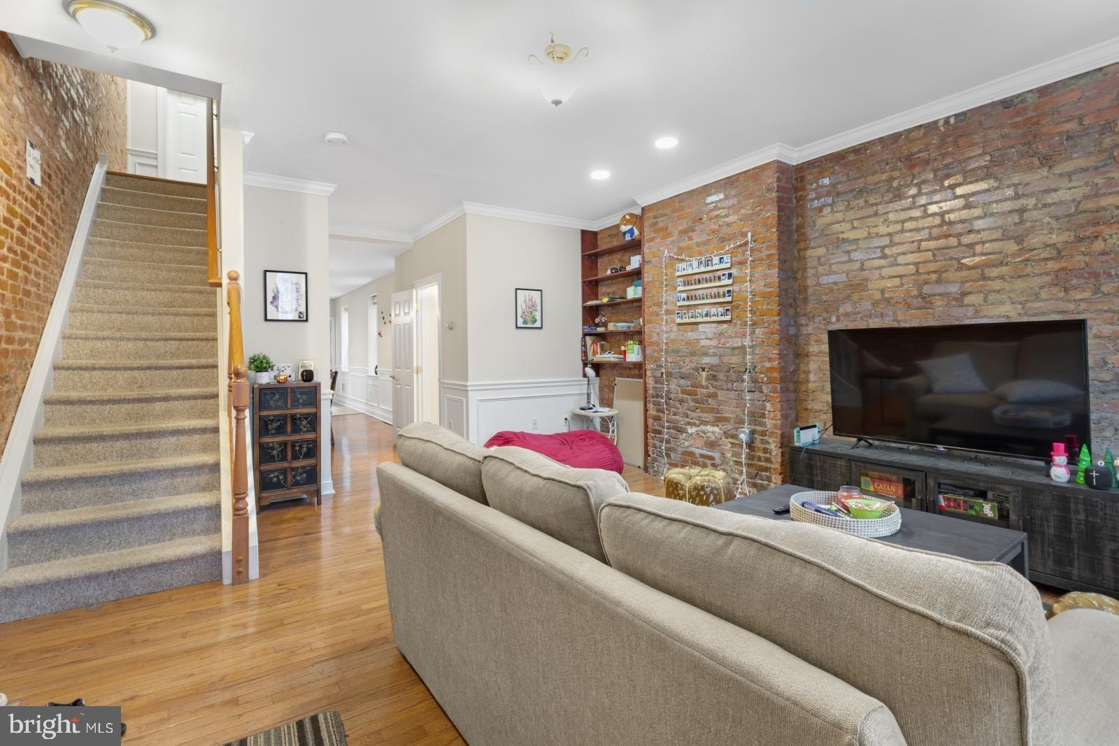 GRADUATE HOSPITAL - Residential Lease