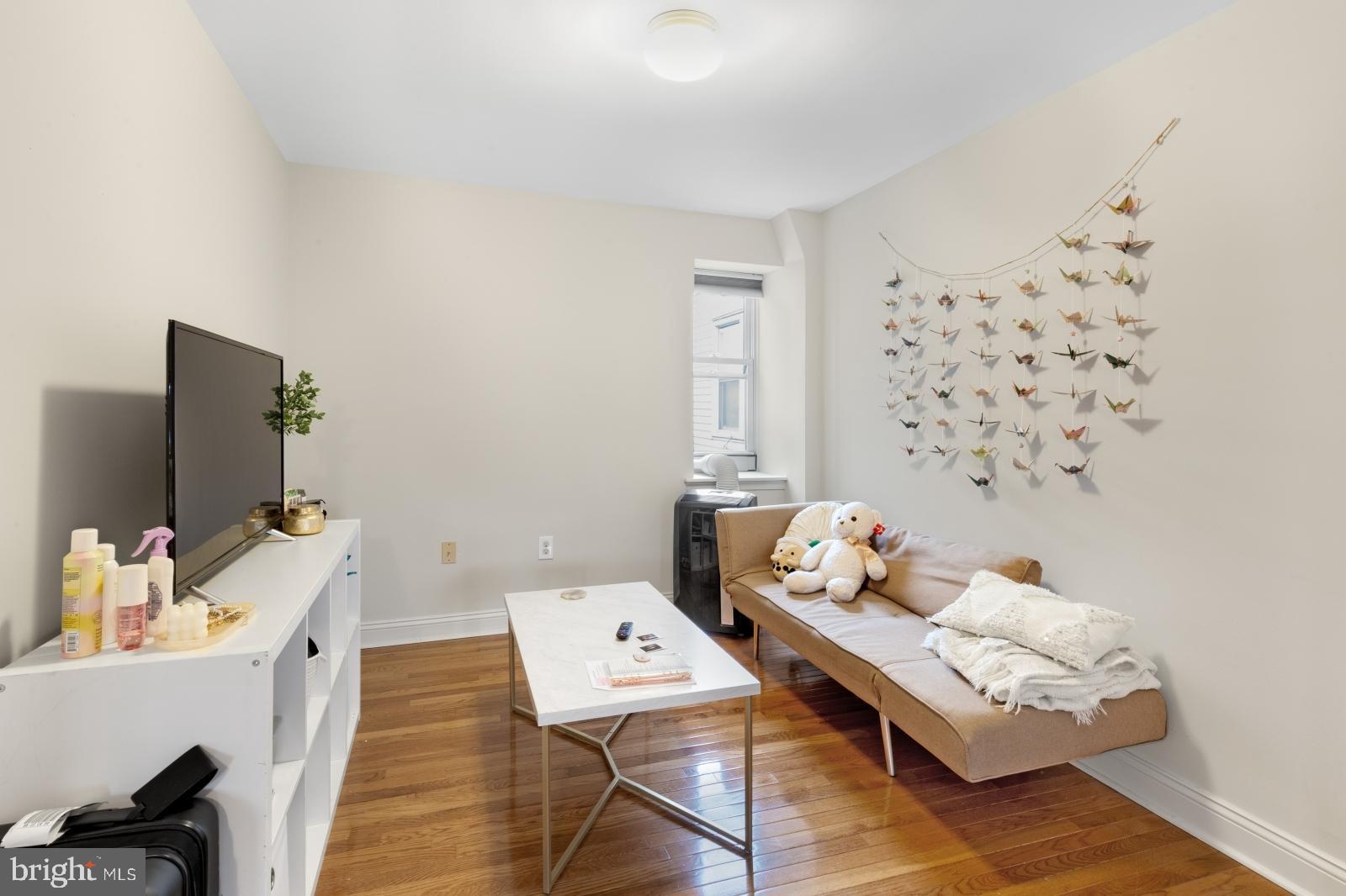 GRADUATE HOSPITAL - Residential Lease