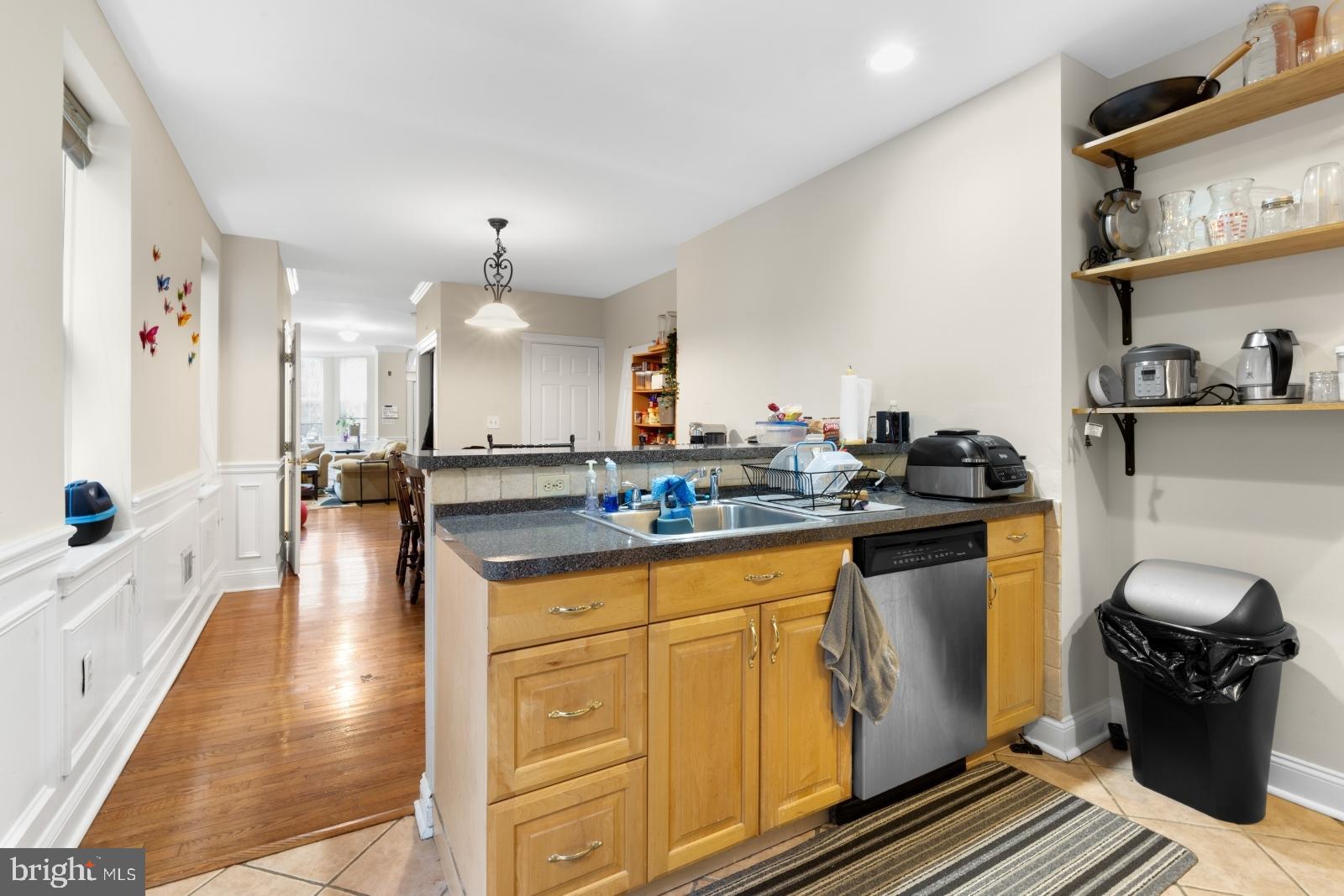 GRADUATE HOSPITAL - Residential Lease