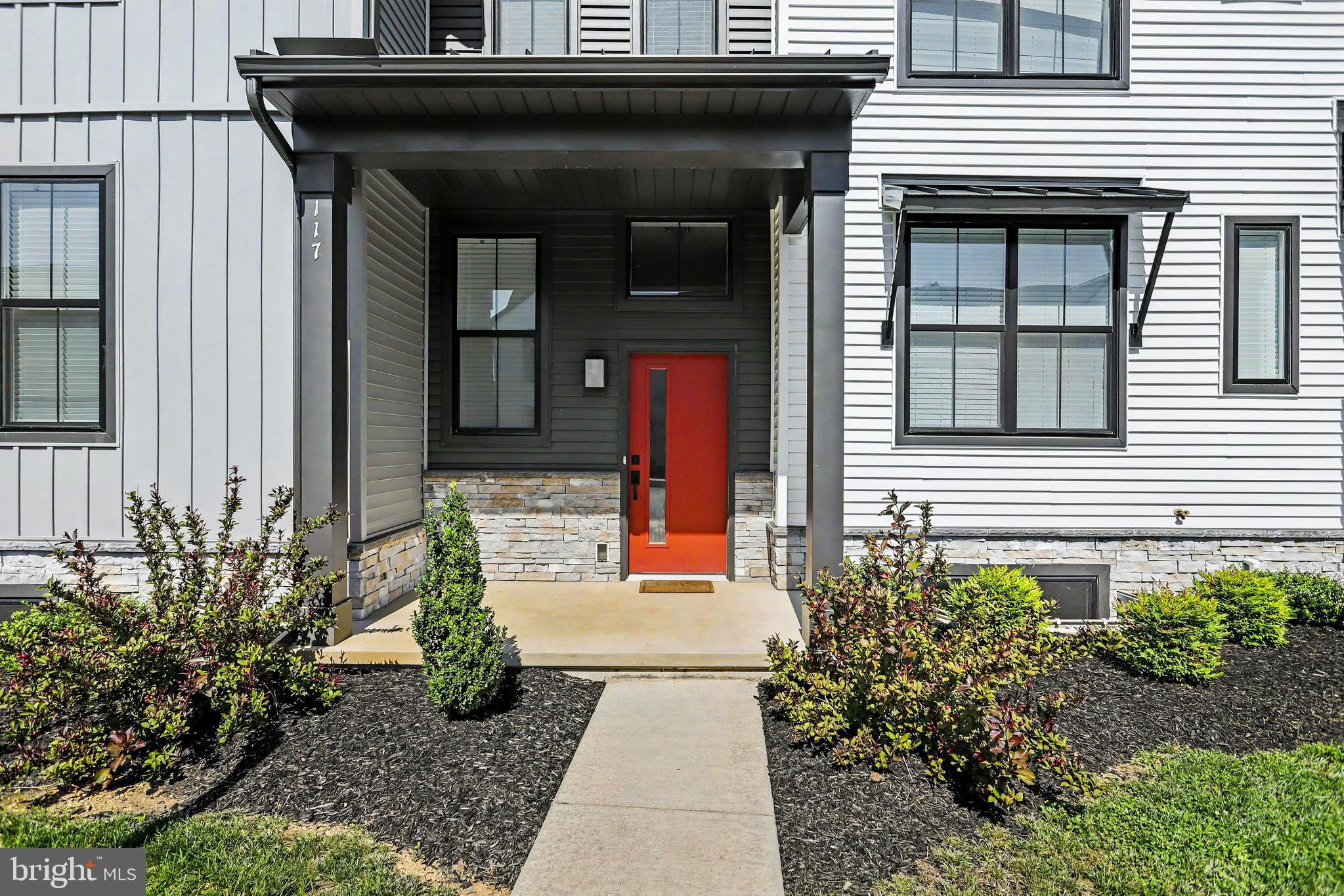 117 LARKIN DRIVE