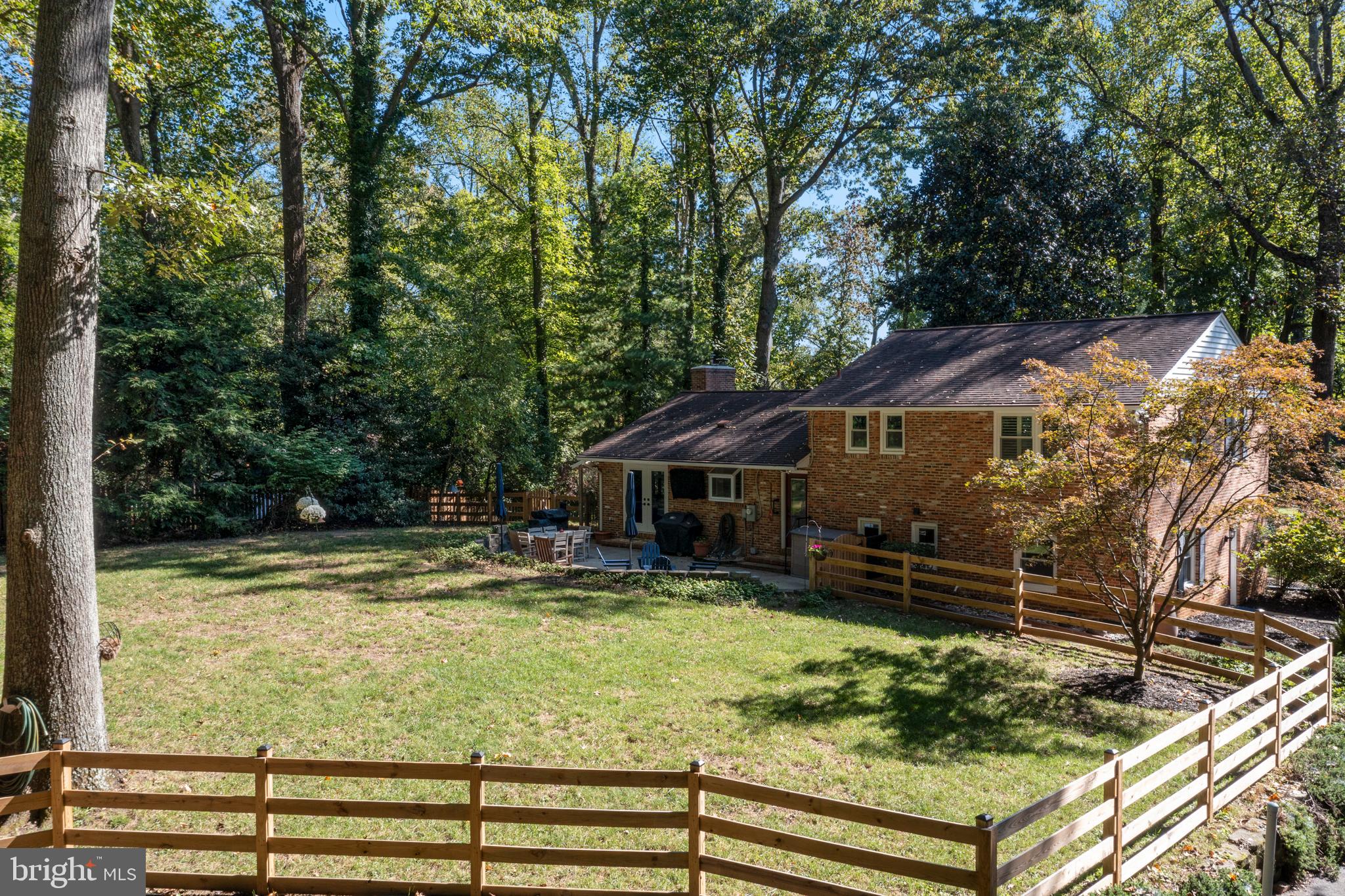 ANNAPOLIS ROADS - Residential