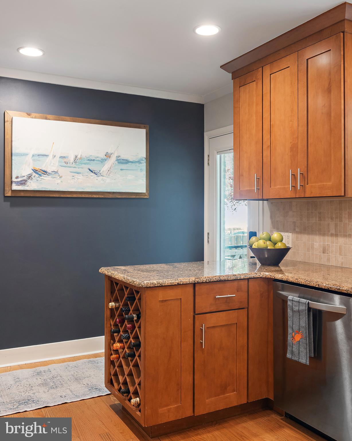 ANNAPOLIS ROADS - Residential