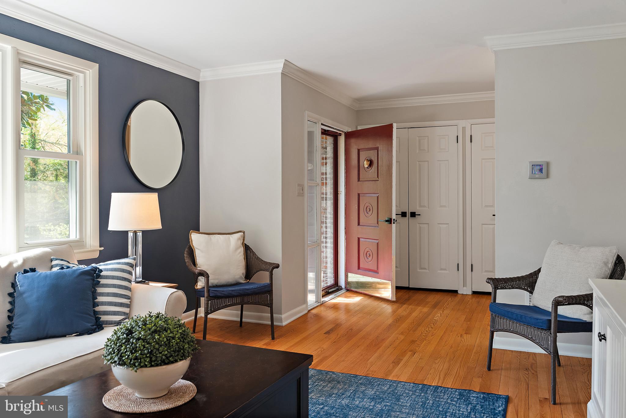 ANNAPOLIS ROADS - Residential