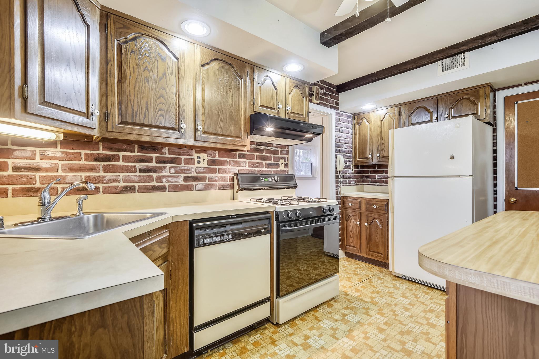 MOUNT RIDGE - Residential