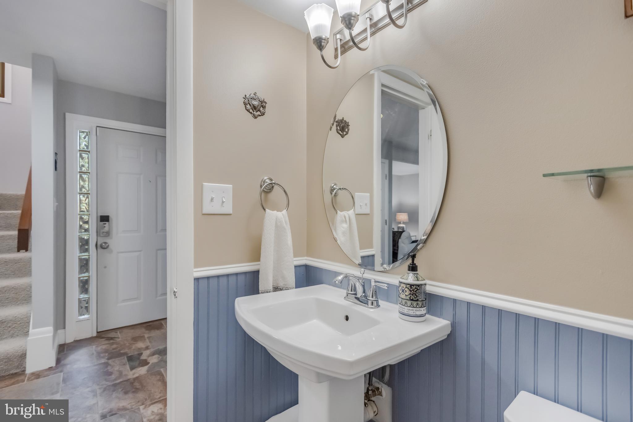 BONNIE BRAE - Residential Lease