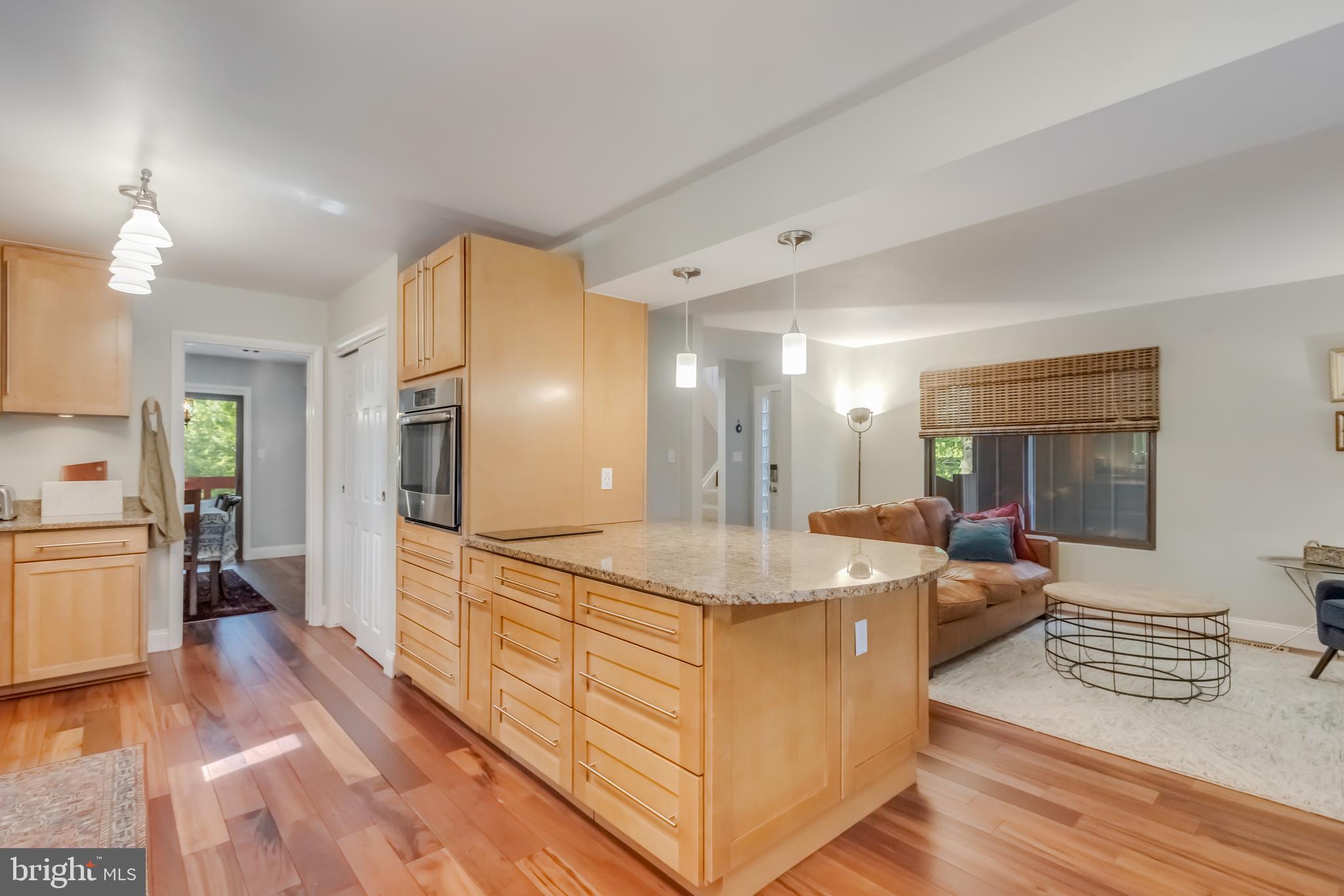 BONNIE BRAE - Residential Lease