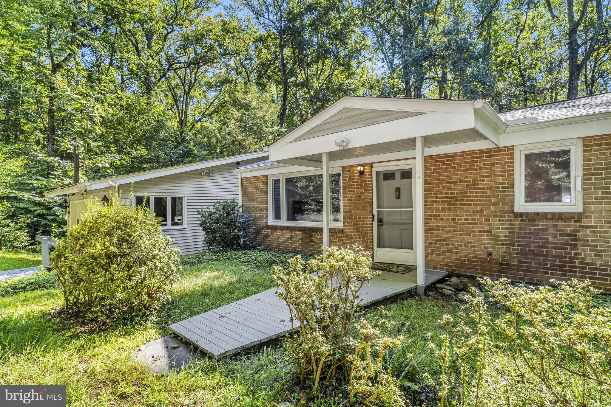 2720 HIDDEN VALLEY ROAD