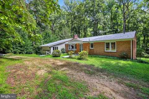 2720 Hidden Valley Road, Accokeek, MD MLS: MDPG2188122