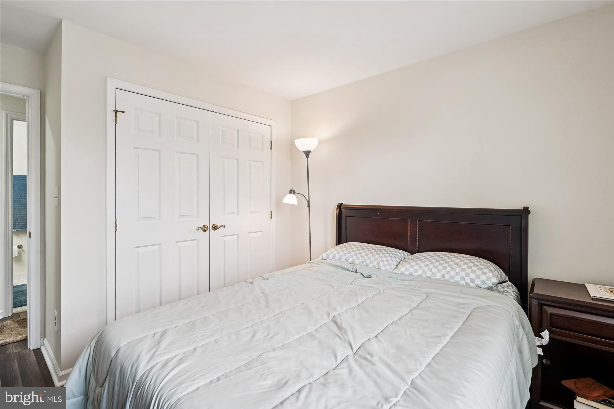 STRATFORD CONDOS - Residential