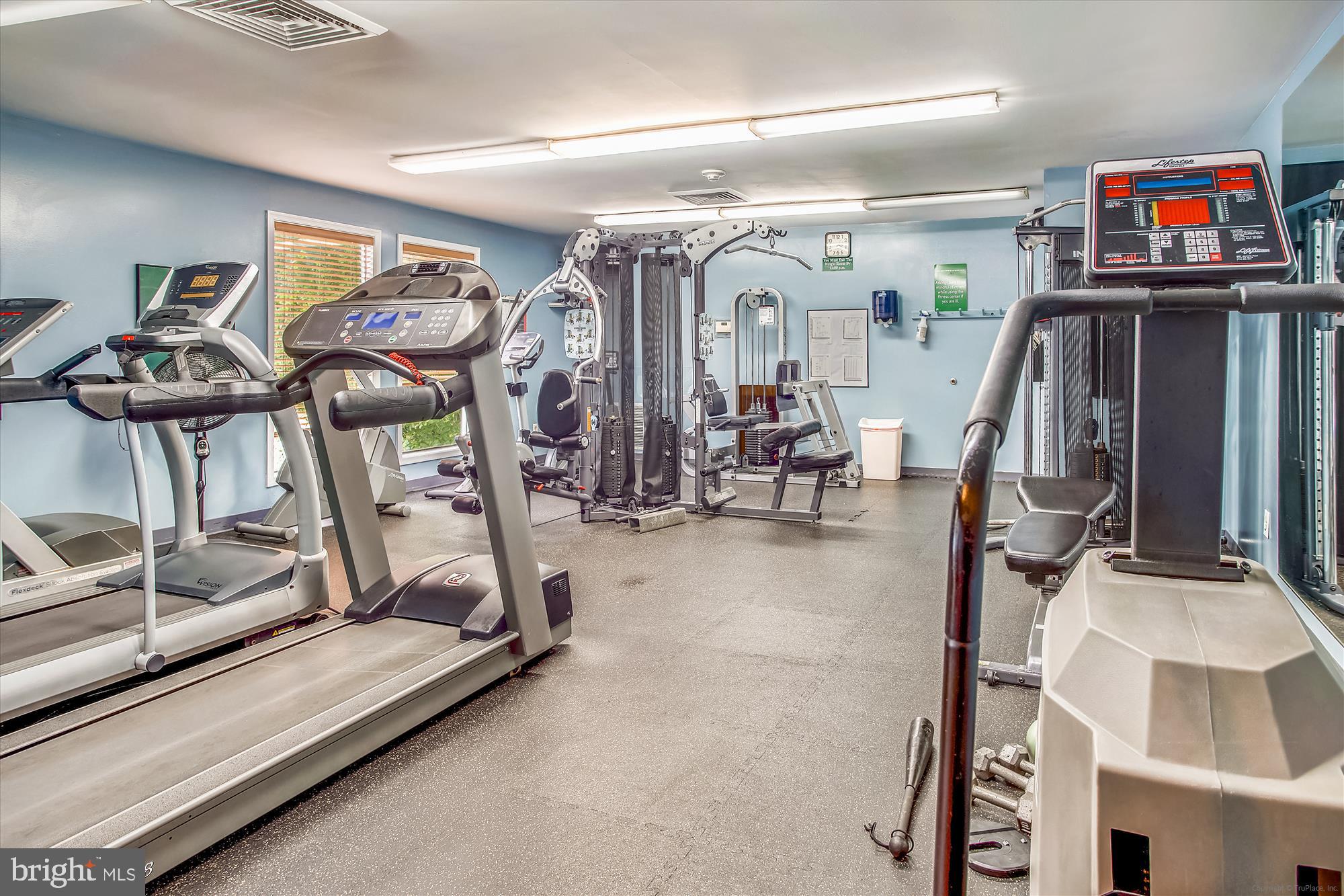 STRATFORD CONDOS - Residential