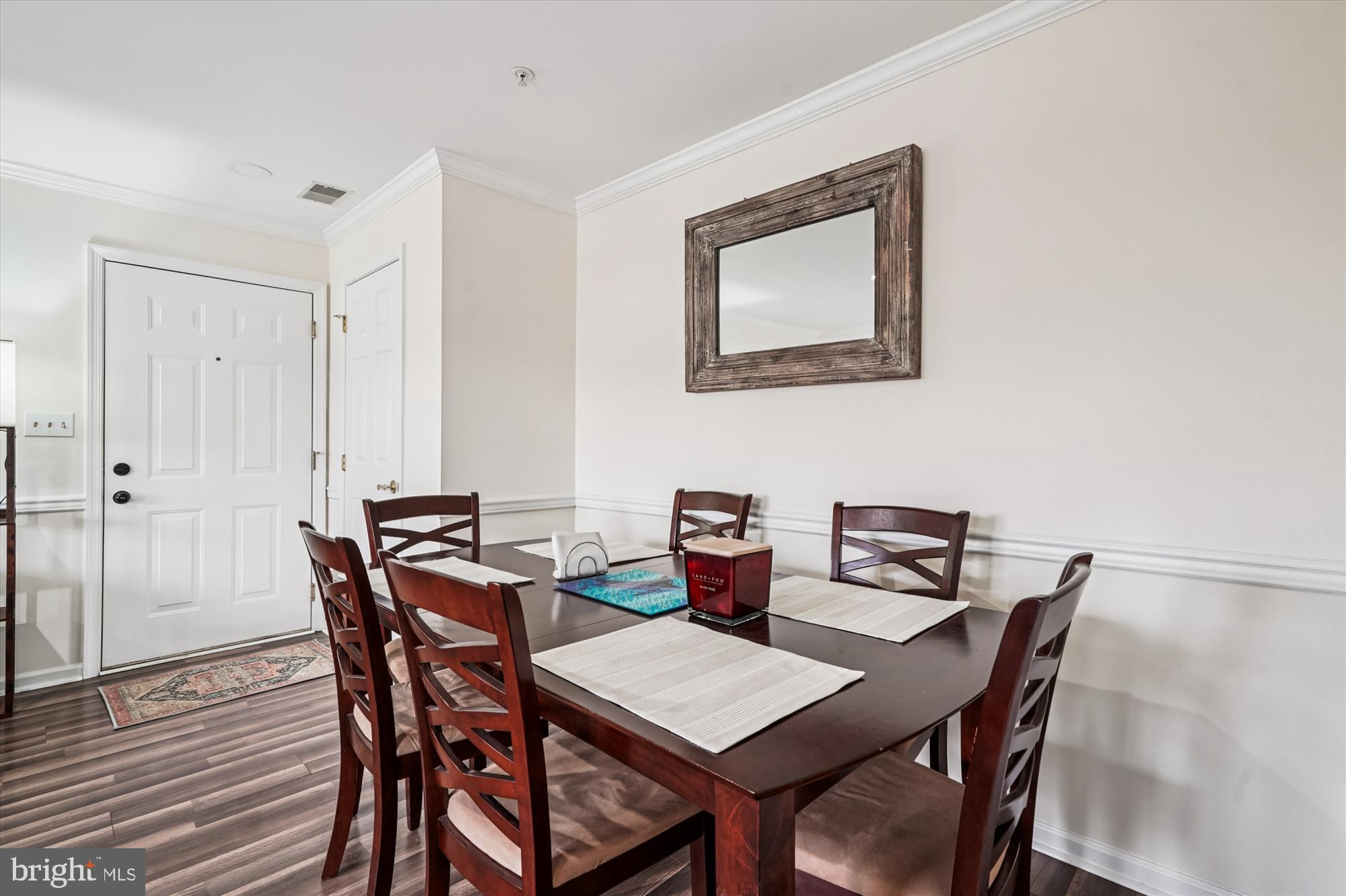 STRATFORD CONDOS - Residential