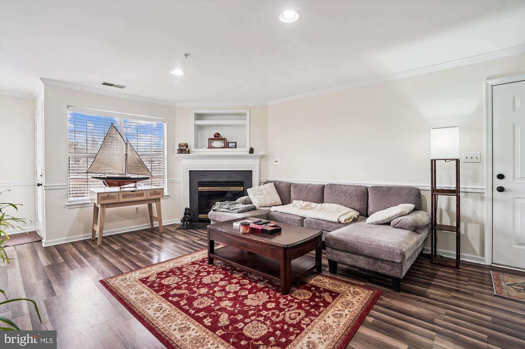 STRATFORD CONDOS - Residential