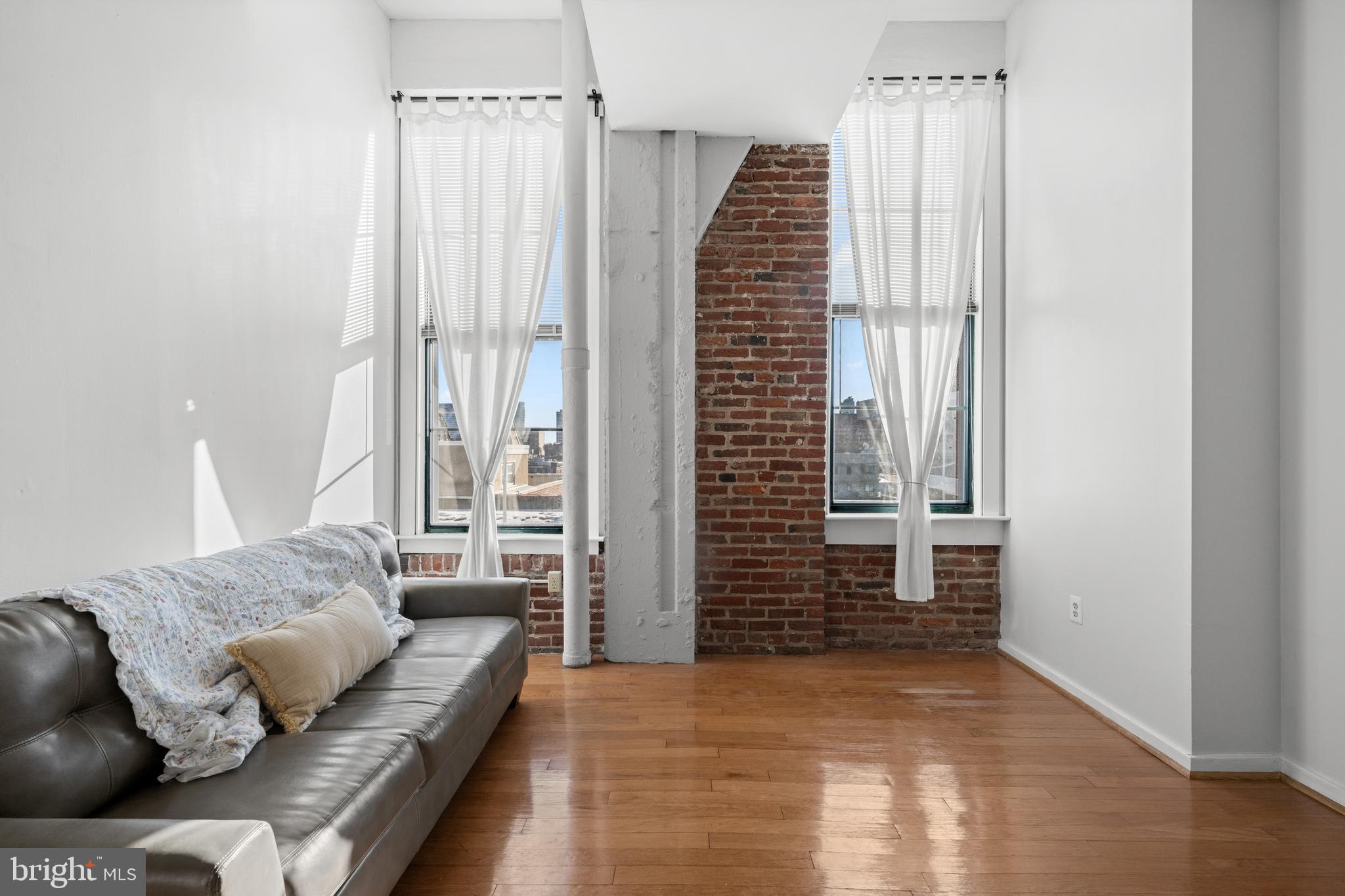 OLD CITY - Residential