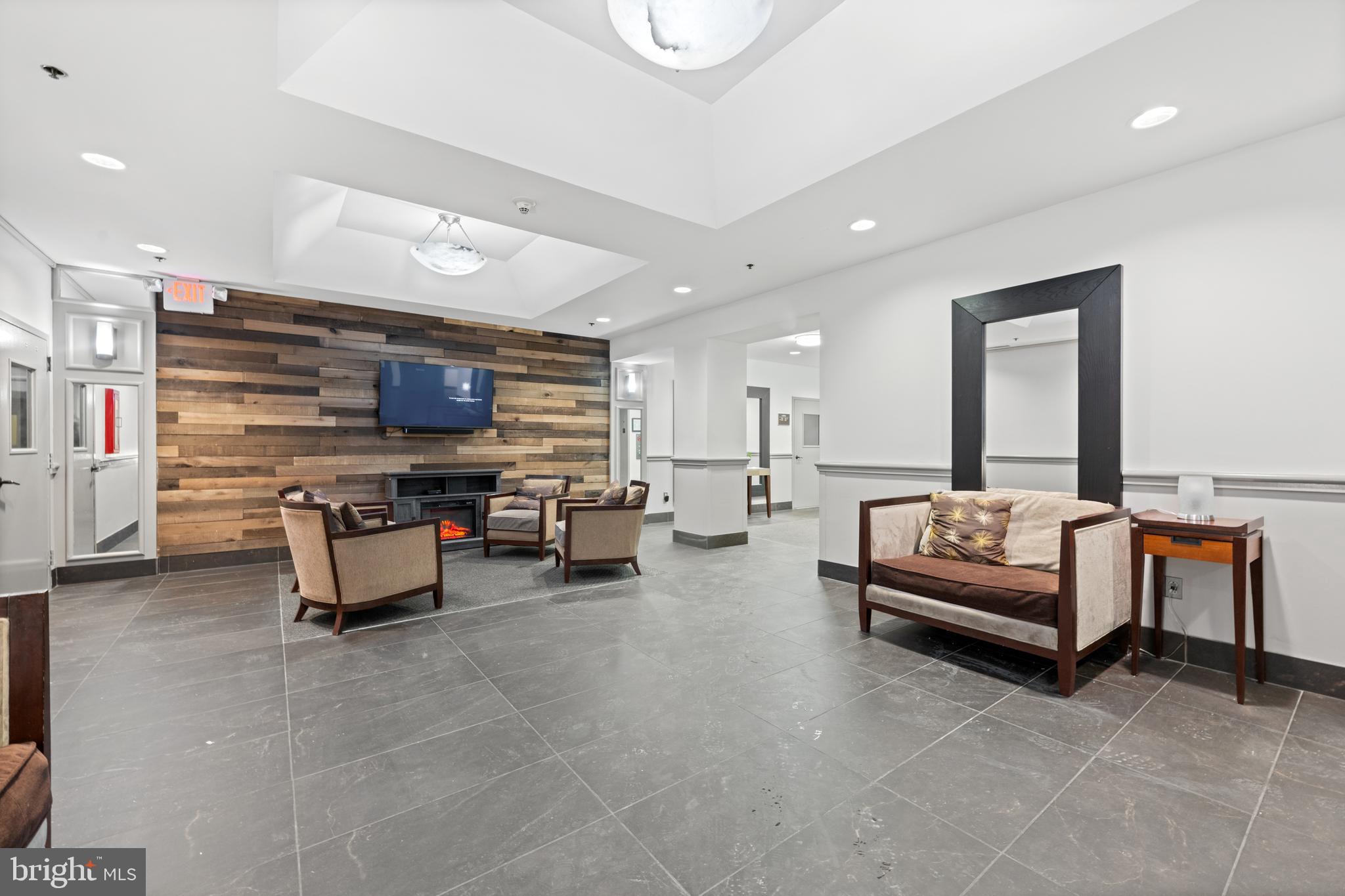 OLD CITY - Residential