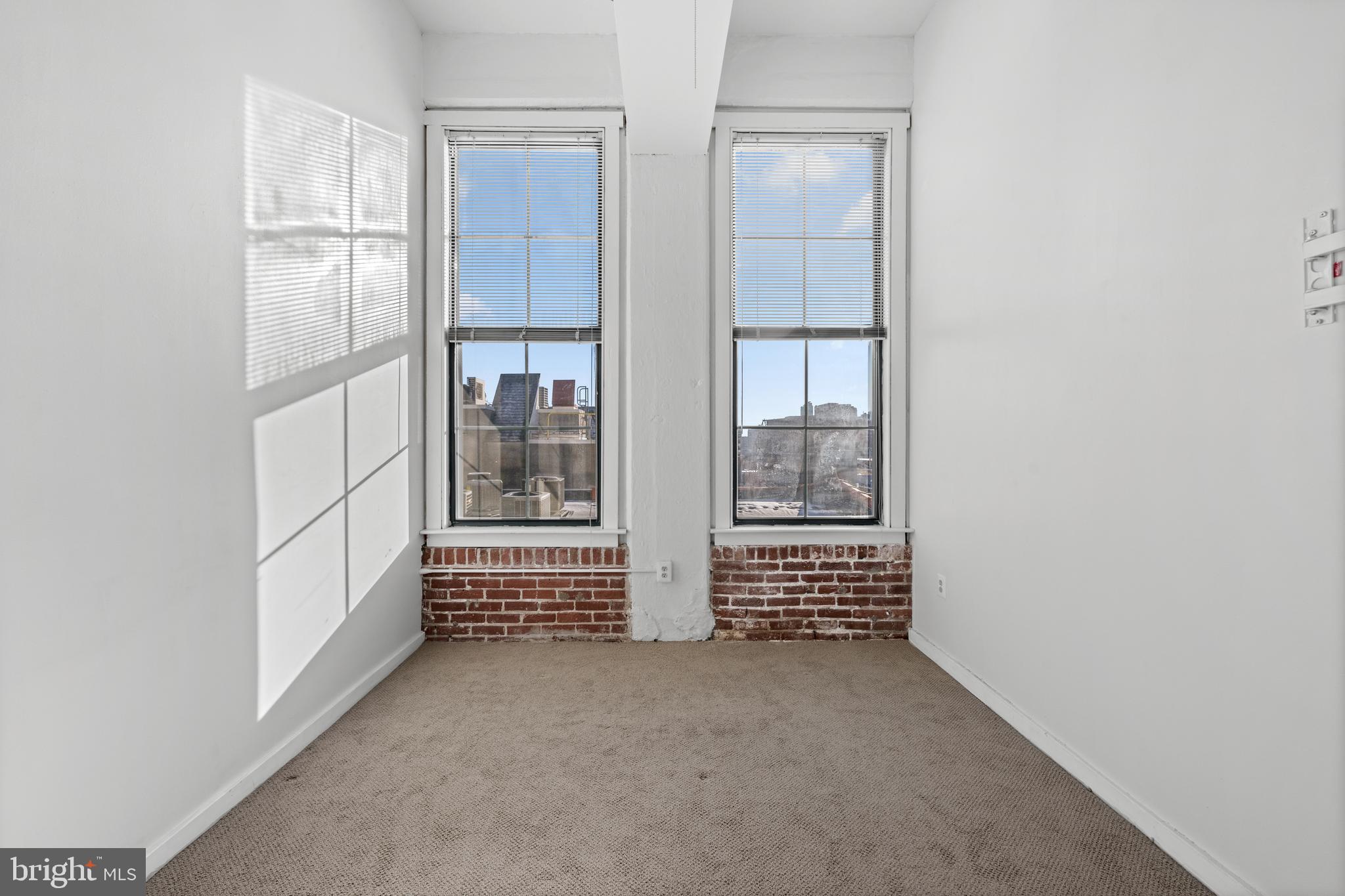 OLD CITY - Residential