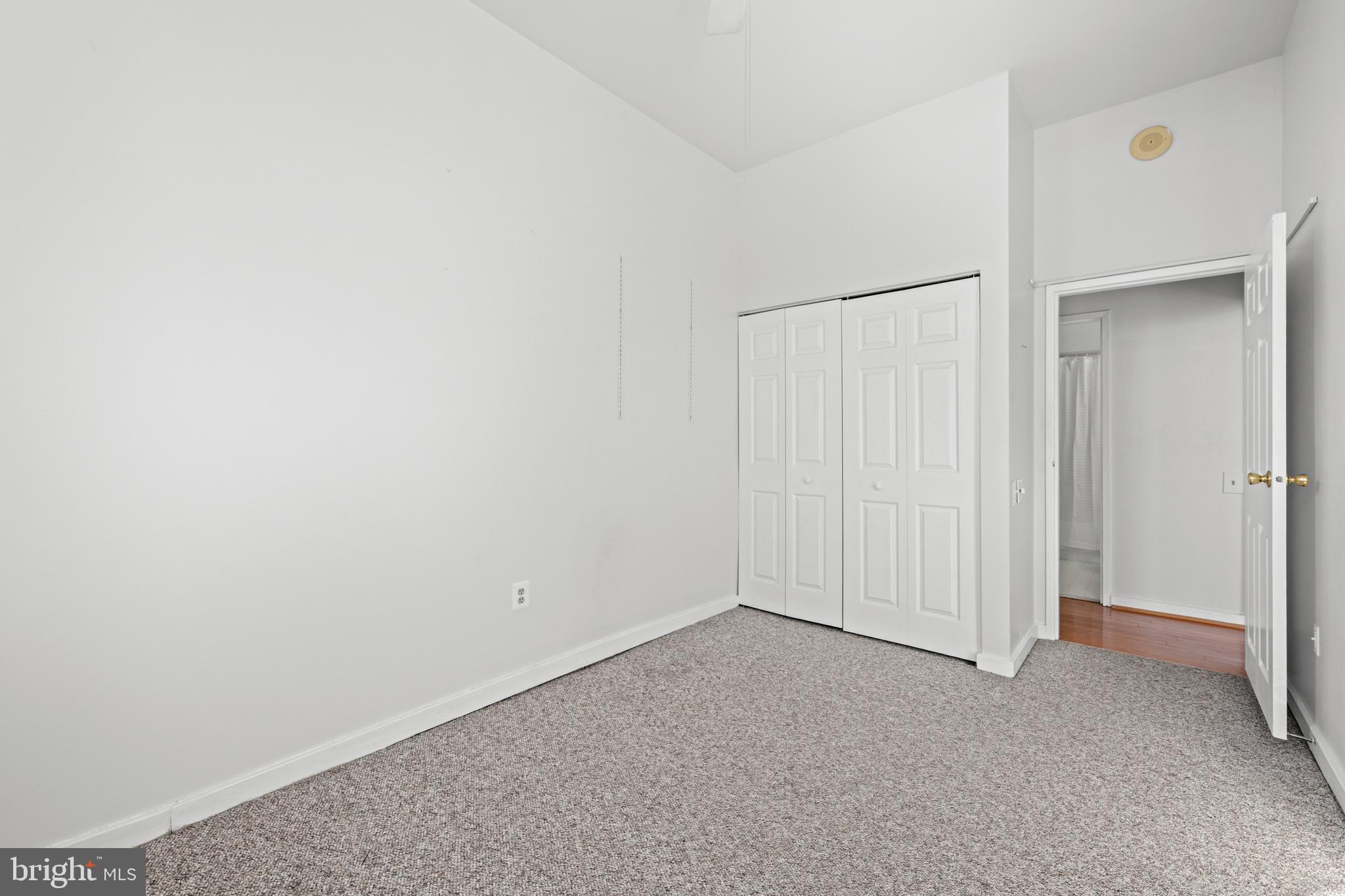 OLD CITY - Residential