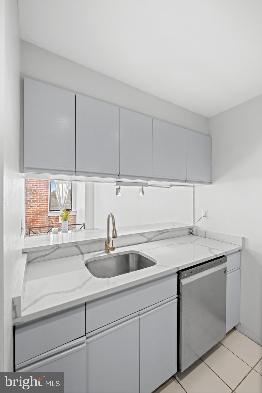 OLD CITY - Residential