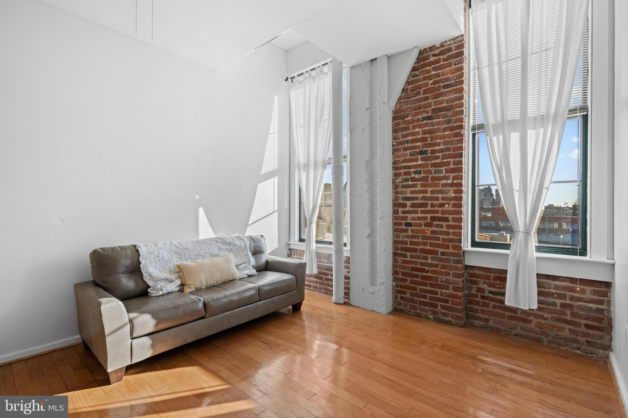 OLD CITY - Residential