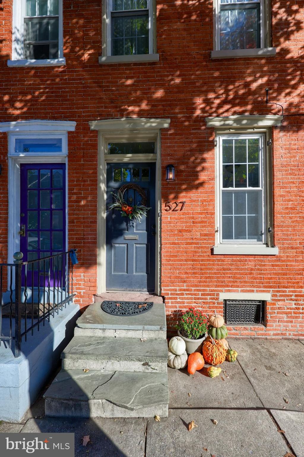 Photo of 527 E Chestnut Street, Lancaster, PA 17602 (MLS # PALA2058316)