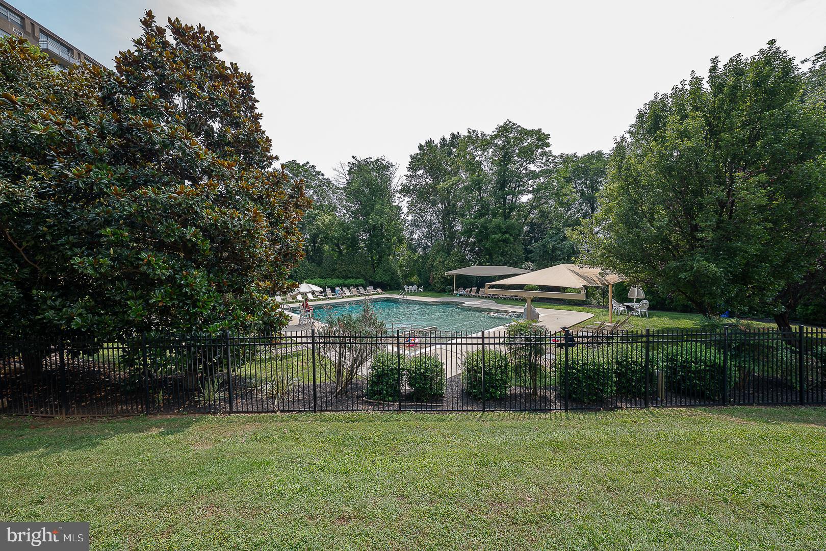 RADNOR HOUSE - Residential