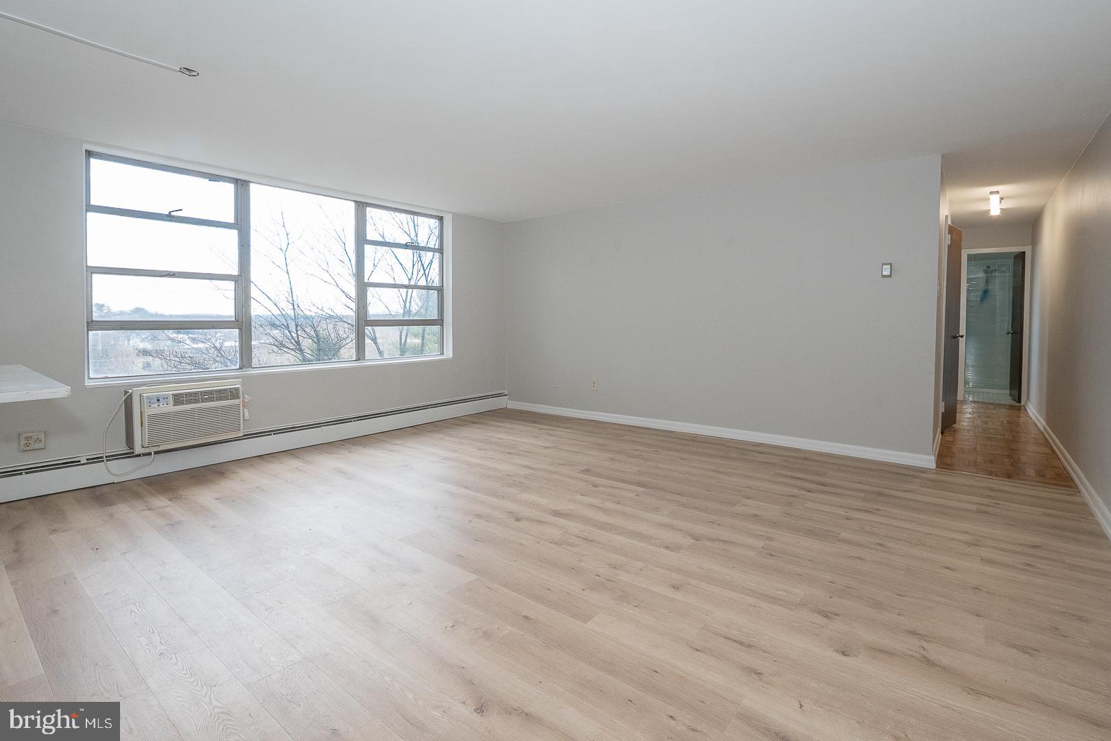 RADNOR HOUSE - Residential