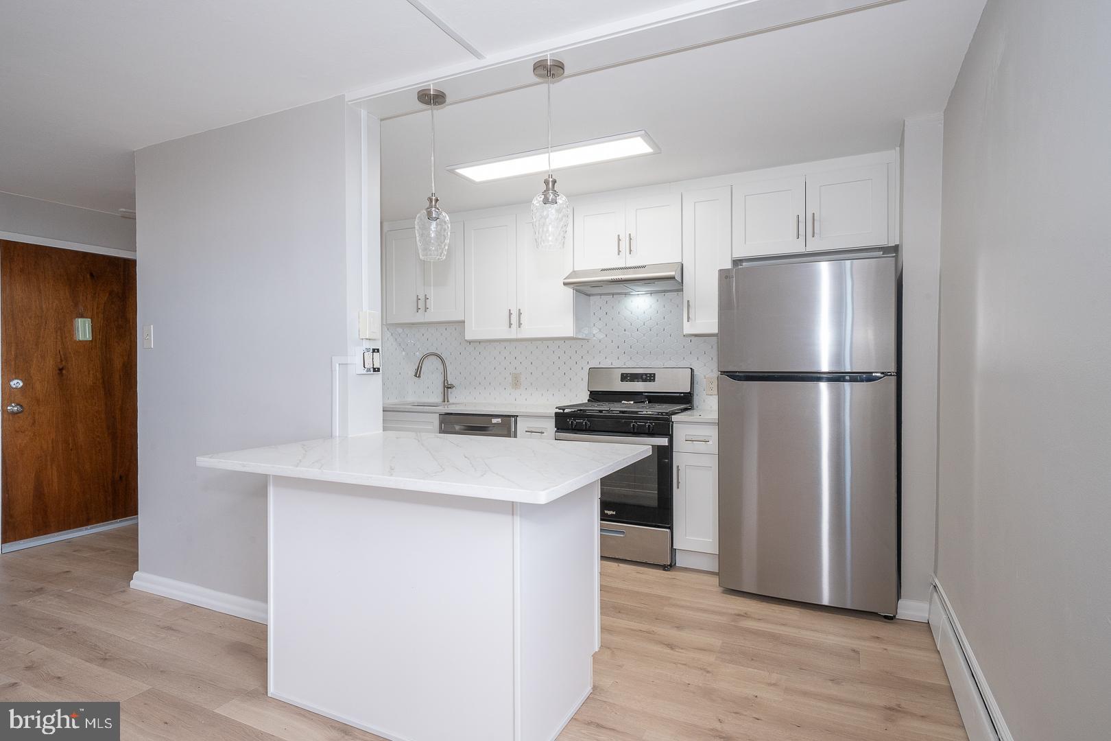 RADNOR HOUSE - Residential