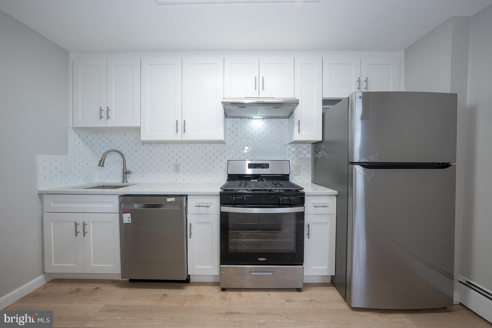 RADNOR HOUSE - Residential