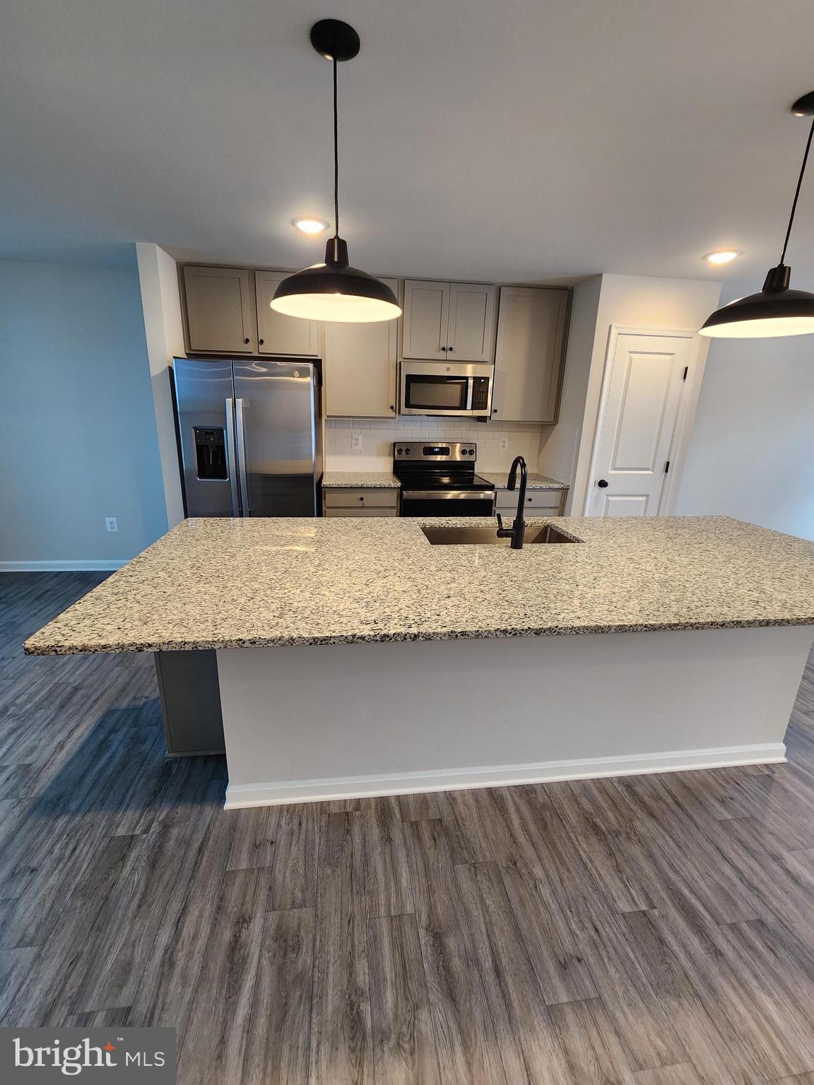 DILLON FARM - Residential Lease