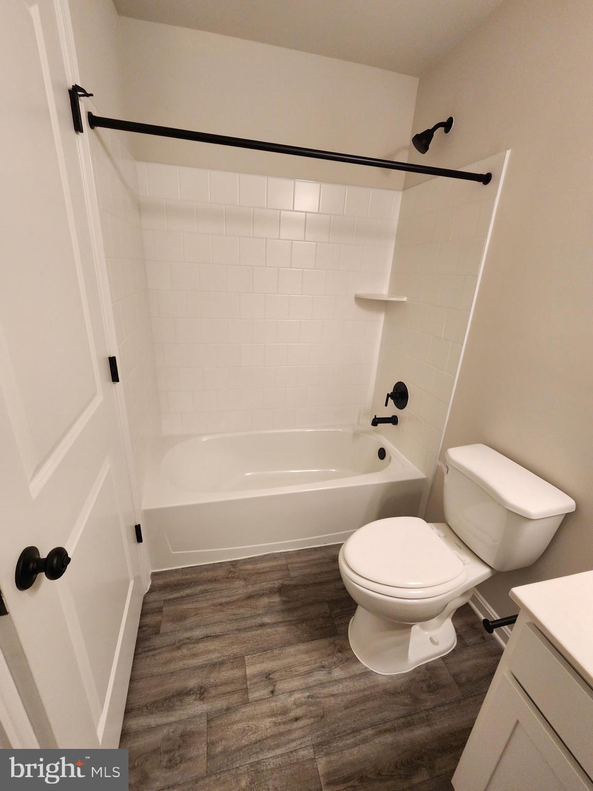 DILLON FARM - Residential Lease