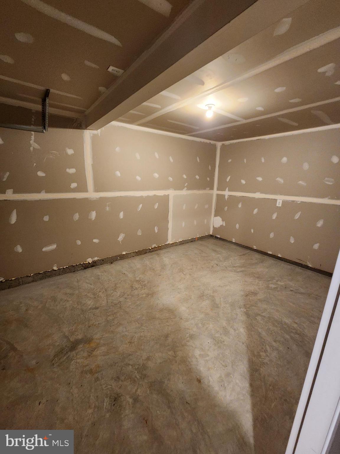 DILLON FARM - Residential Lease