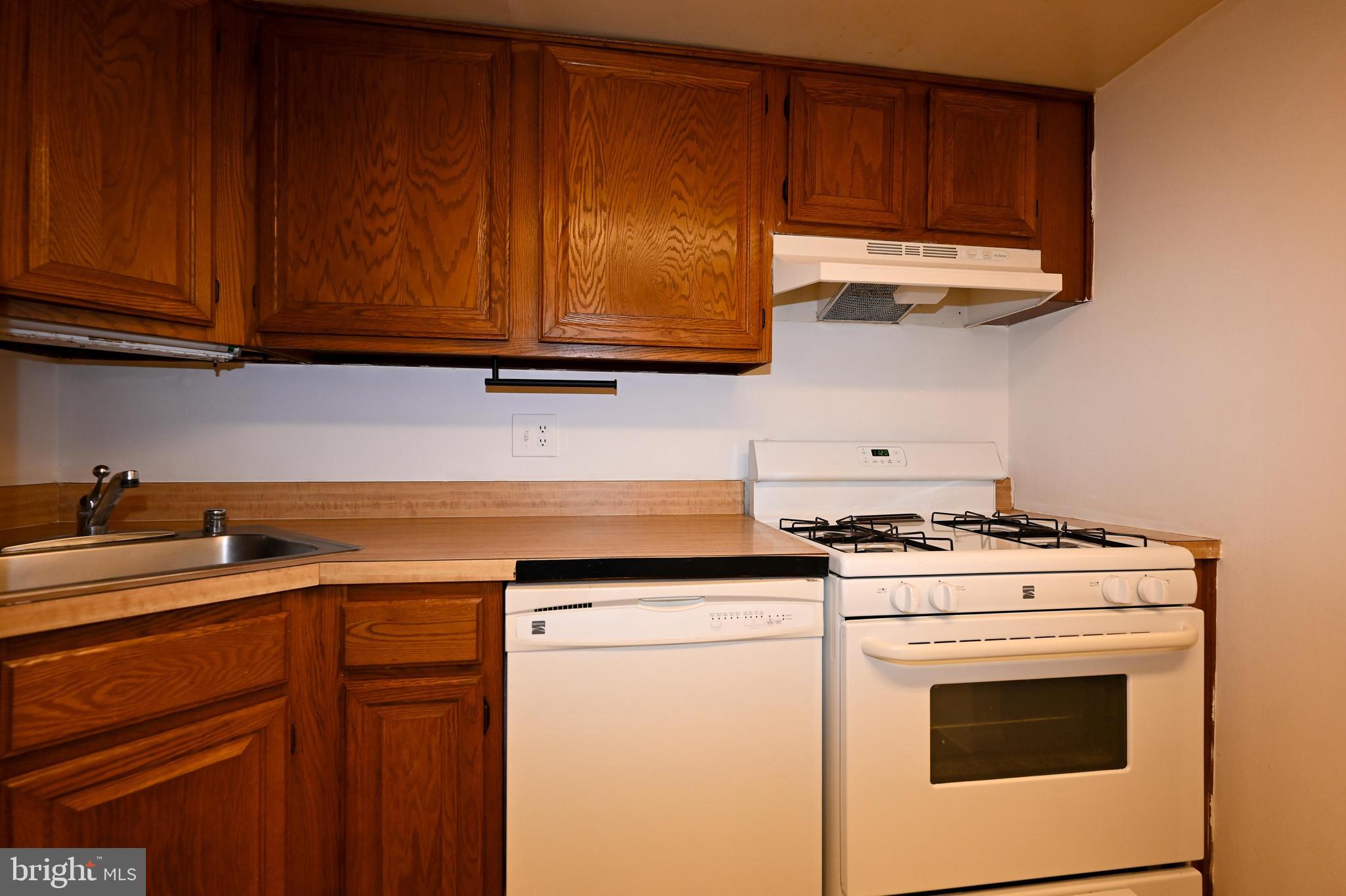 NORTHGATE - Residential Lease