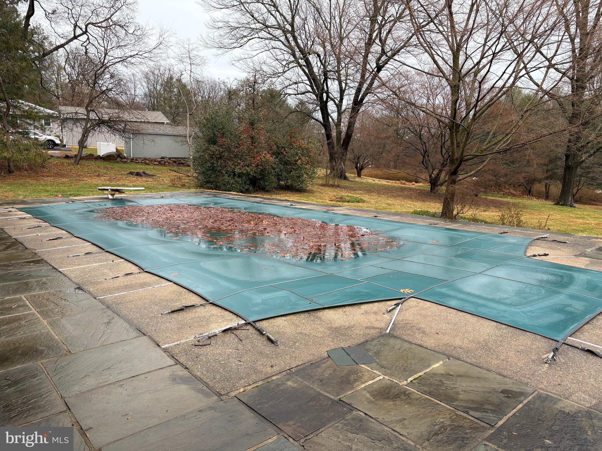 RADNOR HUNT - Residential