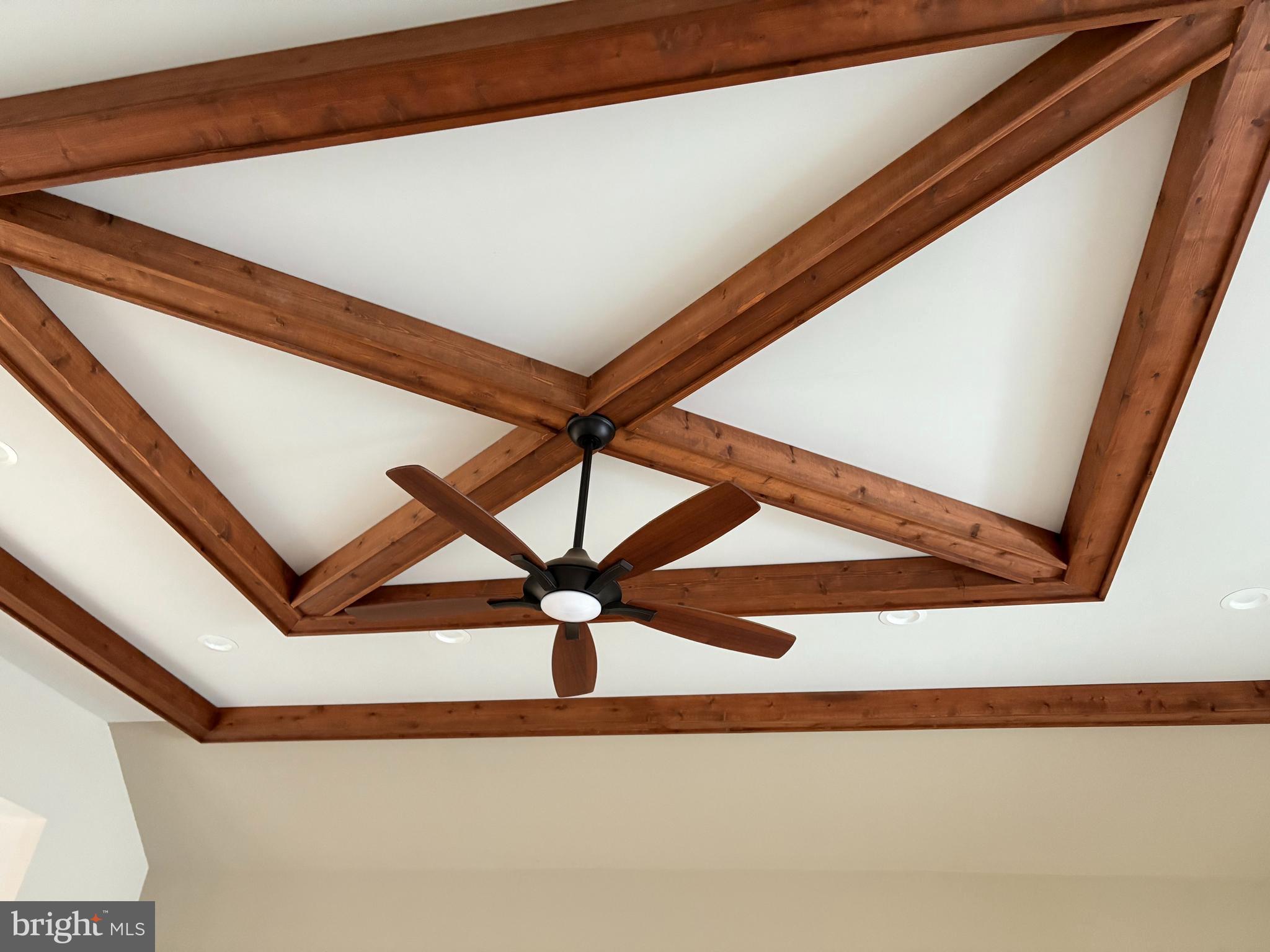 RADNOR HUNT - Residential