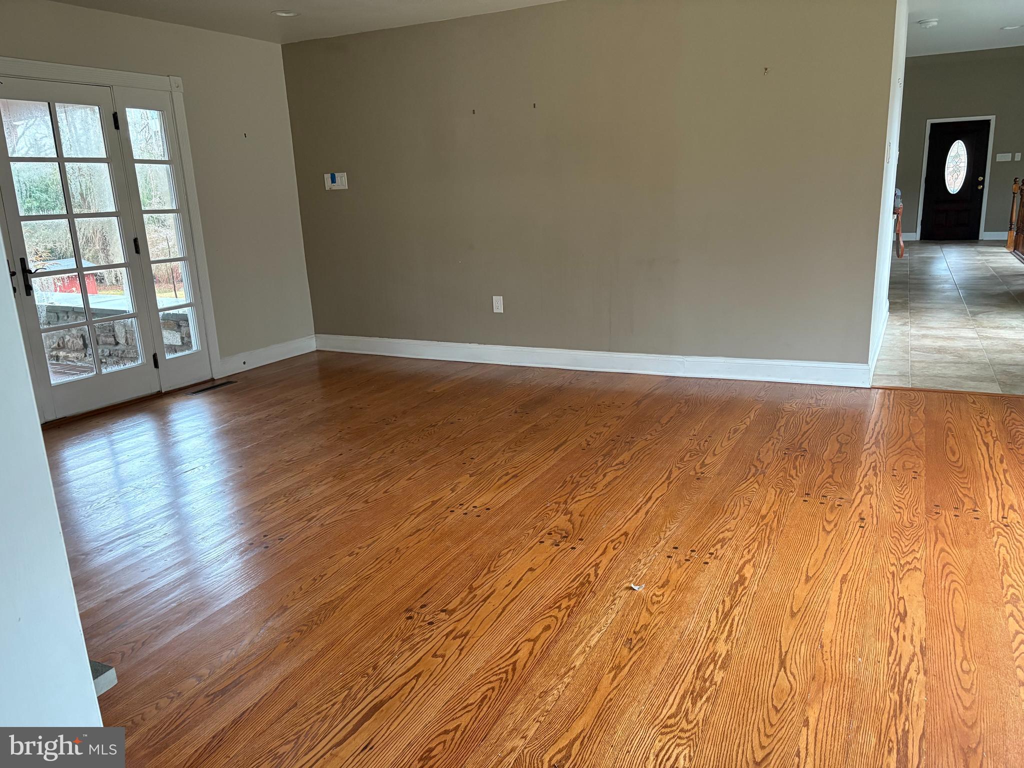 RADNOR HUNT - Residential