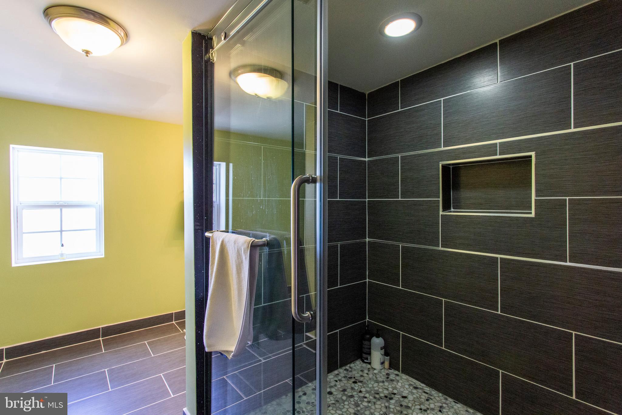 KENSINGTON - Residential