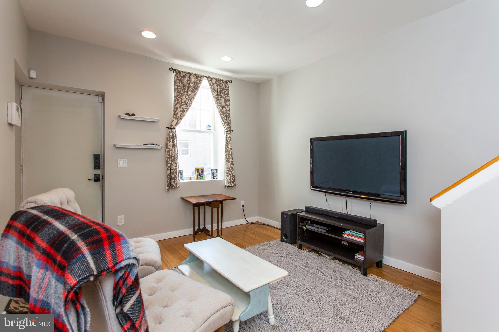 KENSINGTON - Residential