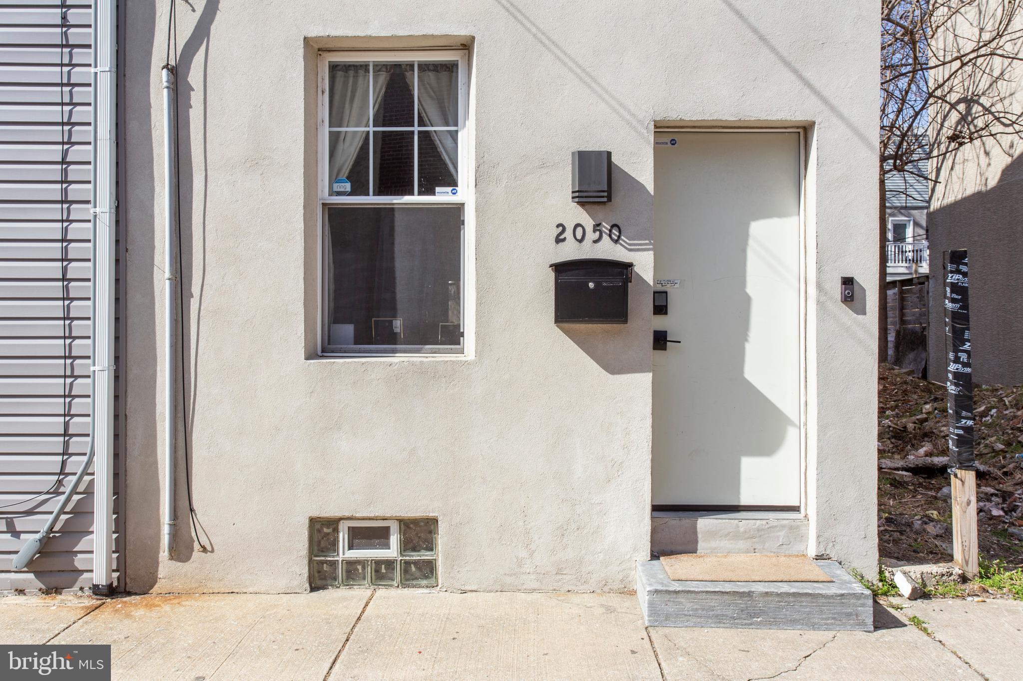 KENSINGTON - Residential