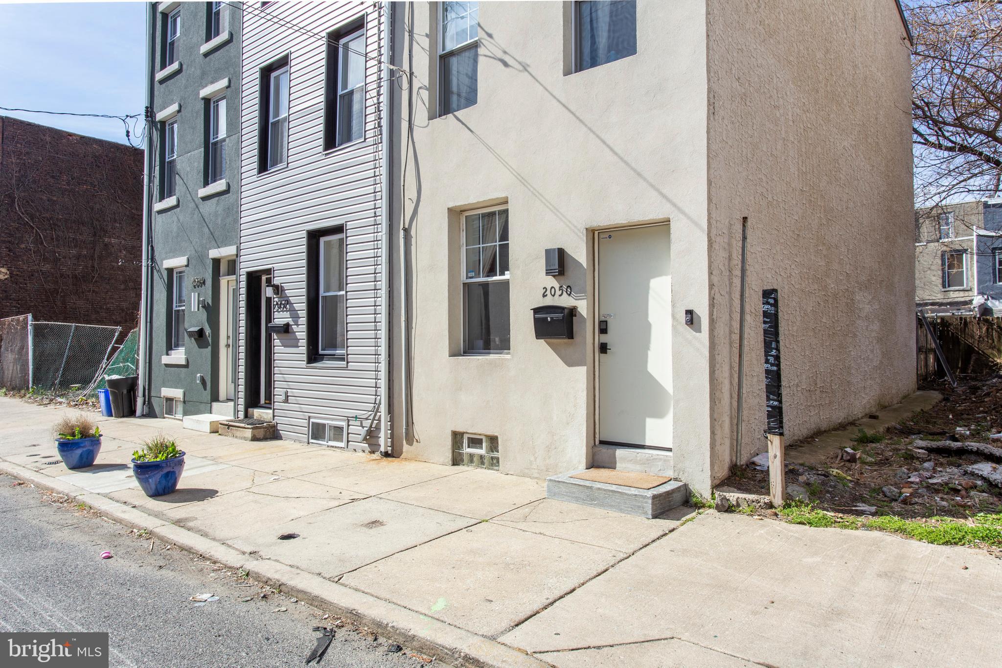 KENSINGTON - Residential