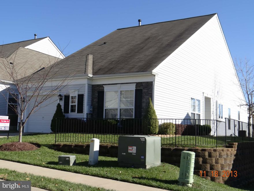 One of the largest one level Villa Homes! 3 bedrooms, 2 full baths. Lovely den/study addition off the family room. The entire home has beautiful hardwood flooring. No dirty carpet here! Shoes were seldom worn in this home. Master bath very spacious with a shower, grab bars and room for handicap access possible. Garage has a tiled floor. So clean!!  Priced to sell, excellent condition!