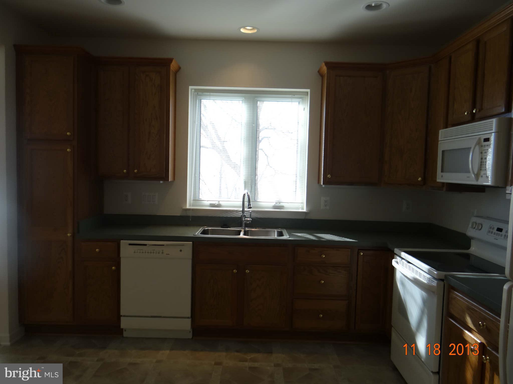 THE VILLAS AT FALLS RUN - Residential