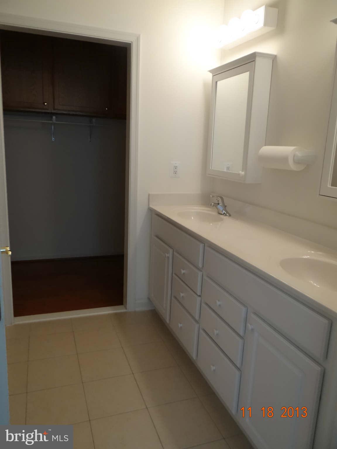 THE VILLAS AT FALLS RUN - Residential