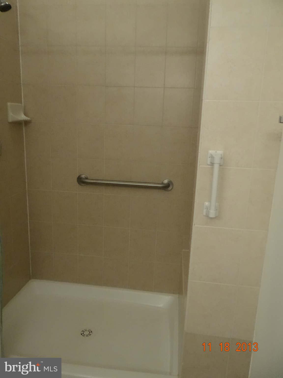 THE VILLAS AT FALLS RUN - Residential