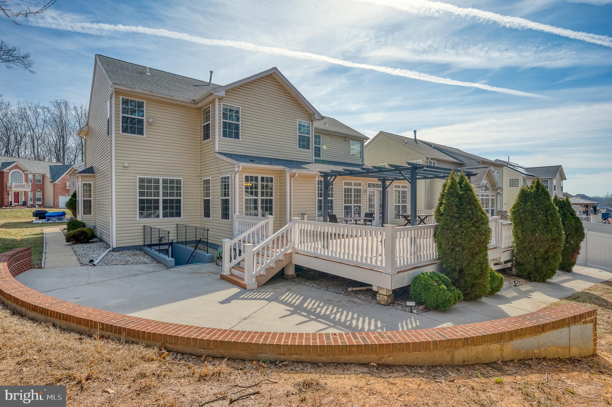 CEDAR LANE FARMS - Residential