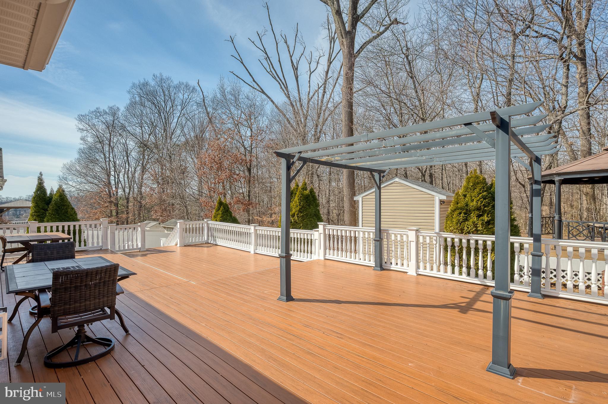 CEDAR LANE FARMS - Residential