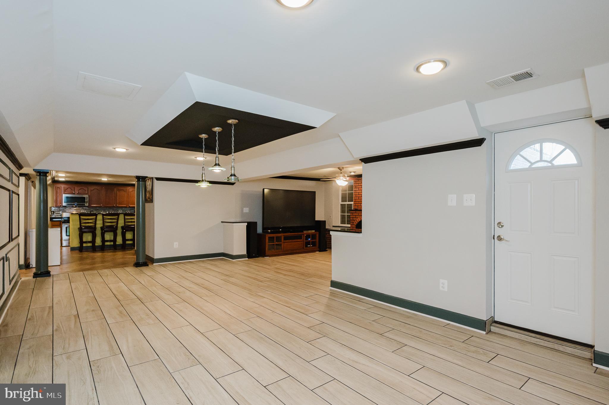 CEDAR LANE FARMS - Residential